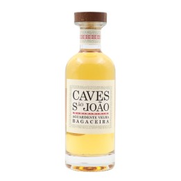 Caves São João Aguardente Bagaceira Velha