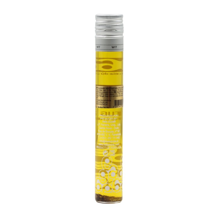 Meia-Dúzia Extra Virgin Olive Oil with Black Pepper