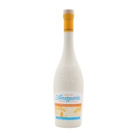 Amarguinha Cream Bitter Almond Liqueur