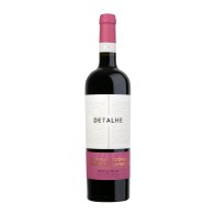 Detalhe Touriga Nacional Cabernet Sauvignon Red 2017