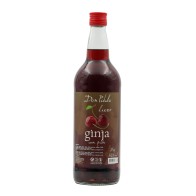 Don Pablo Ginja with fruit