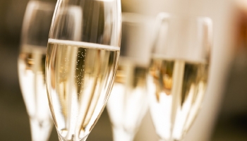 Alvarinho sparkling wines: Fresh and deep