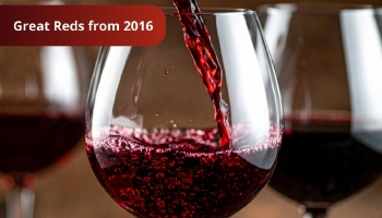 10 años después: los grandes vinos tintos de 2016 te esperan